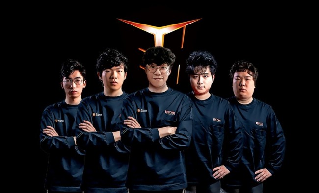 斯帕莱蒂:迪洛伦佐做什么都是顶级;托纳利尚需释放情绪